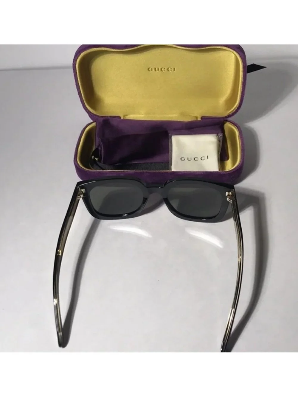 New Authentic Gucci GG0912S 001 Black Square Sunglasses with Case